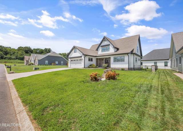 Property at 819 Cape Hatteras Lgt, Loudon, TN 37774, 4 beds, 3.5 baths