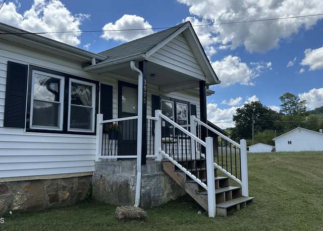 Property at 3969 3975 Wears Valley Rd, Sevierville, TN 37862, 3 beds