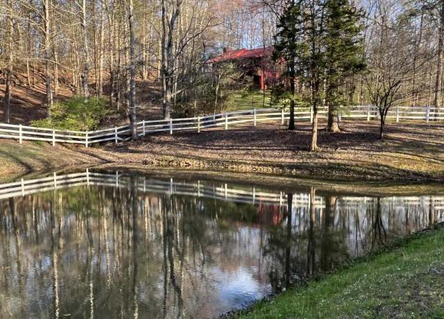 Property at 3353 Laws Chapel Rd, Maryville, TN 37803, 3 beds, 2.5 baths