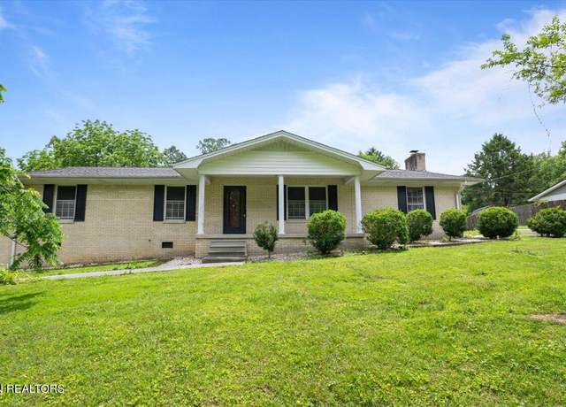 Property at 220 Lillywood Dr, Lafollette, TN 37766, 3 beds, 1.5 baths