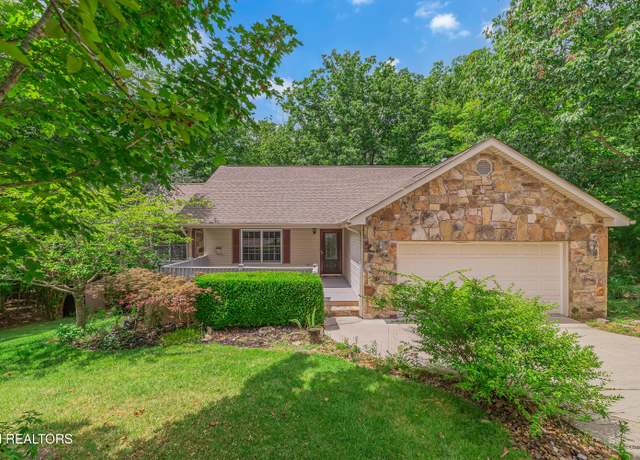 Property at 18 Bingham Way, Crossville, TN 38558, 3 beds, 3 baths