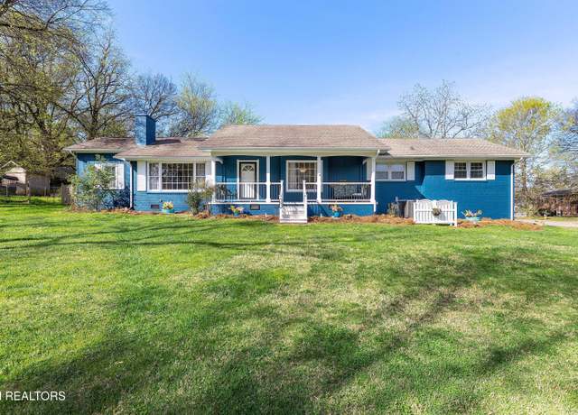 Property at 201 Farlow Dr, Knoxville, TN 37934, 4 beds, 2 baths