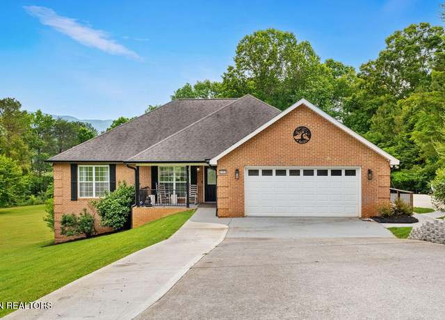 Property at 2359 Six Mile Rd, Maryville, TN 37803, 3 beds, 3 baths