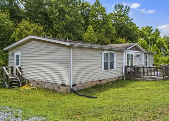 Property at 168 Powder Mill Ln, Clinton, TN 37716, 3 beds, 2 baths