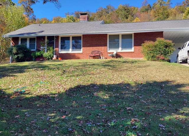 Property at 2103 Old Callahan Dr, Knoxville, TN 37912, 3 beds, 1 bath