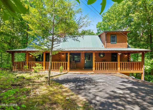 Property at 1521 Dawn Ln, Sevierville, TN 37876, 2 beds, 2 baths