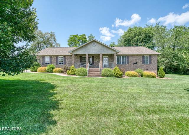 Property at 243 Ottoma Dr, Crossville, TN 38555, 3 beds, 2.5 baths
