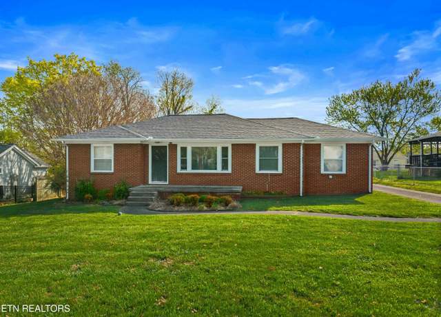 Property at 411 Ash St, Morristown, TN 37813, 3 beds, 1 bath