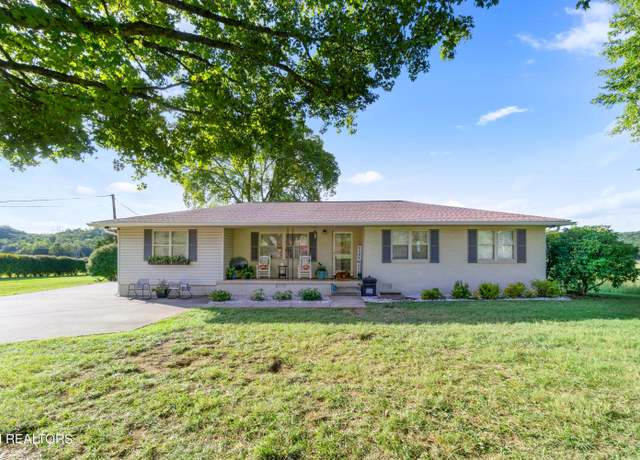 Property at 2943 Sugar Grove Valley Rd, Harriman, TN 37748, 4 beds, 2 baths