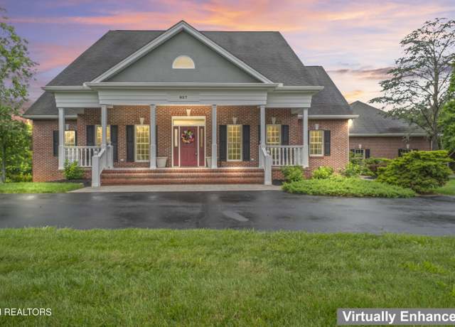 Property at 827 Knight Bridge Rd, Maryville, TN 37803, 5 beds, 4.5 baths