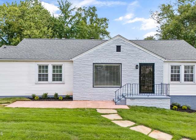 Property at 5302 Villa Rd, Knoxville, TN 37918, 3 beds, 2 baths
