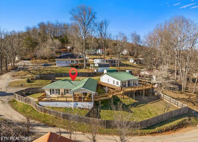 Property at 564 Flat Hollow Marina Rd, Speedwell, TN 37870, 3 beds, 2 baths