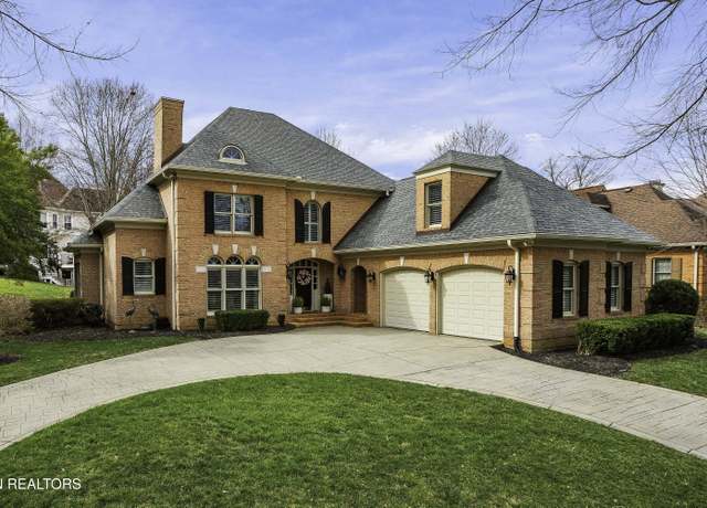 Property at 409 Heathermoor Dr, Knoxville, TN 37934, 5 beds, 4 baths