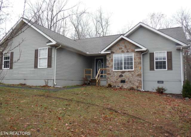 Property at 296 Georgee Rd, Jamestown, TN 38556, 3 beds, 2 baths