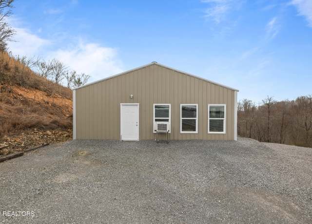 Property at 276 Schelley Rd, Gainesboro, TN 38562, 1 bed, 1 bath