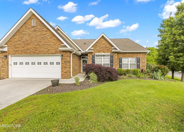Property at 176 River Garden Court Ct, Sevierville, TN 37862, 3 beds, 2 baths