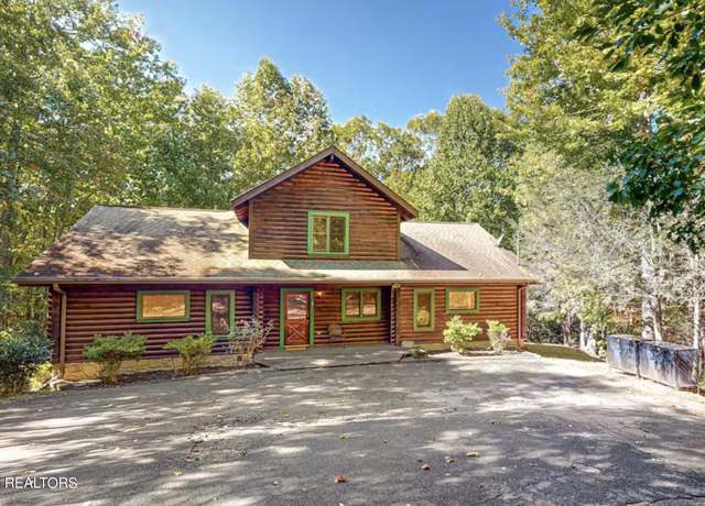 Property at 606 Thatta Way, Gatlinburg, TN 37738, 3 beds, 5 baths