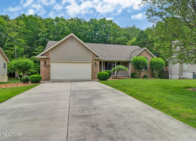 Property at 35 Bingham Ln, Crossville, TN 38558, 4 beds, 3 baths