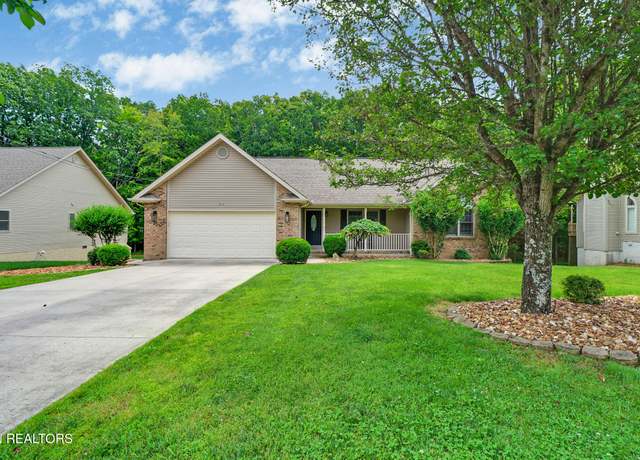 Property at 35 Bingham Ln, Crossville, TN 38558, 4 beds, 3 baths