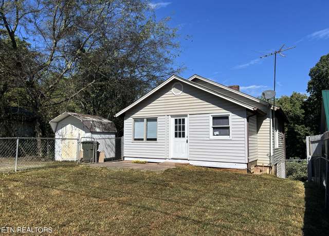 Property at 107 Mountain View Dr, Sevierville, TN 37862, 2 beds, 2 baths