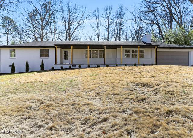 Property at 106 Wood Ridge Ln, Oak Ridge, TN 37830, 3 beds, 2.5 baths