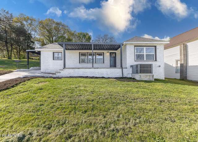 Property at 521 W 2nd Ave, Lenoir City, TN 37771, 3 beds, 2 baths