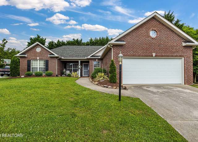 Property at 712 Baldwin Station Ln, Knoxville, TN 37922, 3 beds, 2 baths