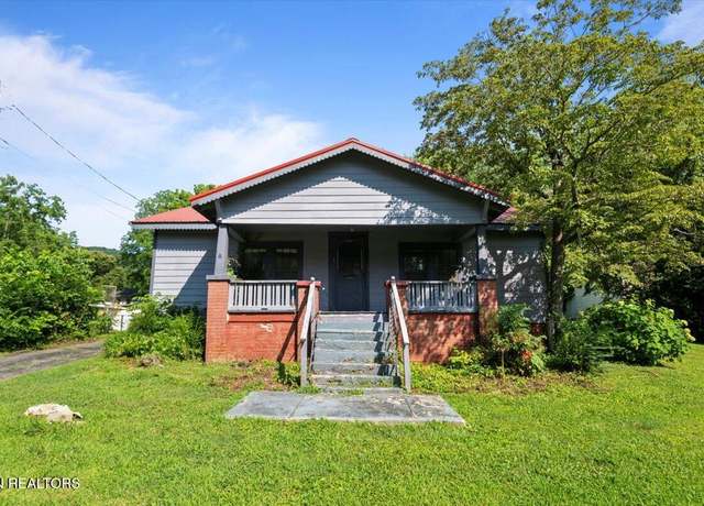 Property at 922 W Central Ave, Lafollette, TN 37766, 2 beds, 2 baths