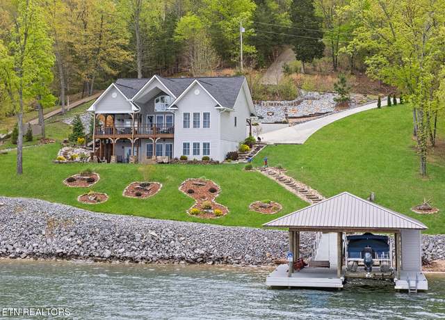 Property at 2250 Indian Shadows Dr, Ten Mile, TN 37880, 3 beds, 2.5 baths