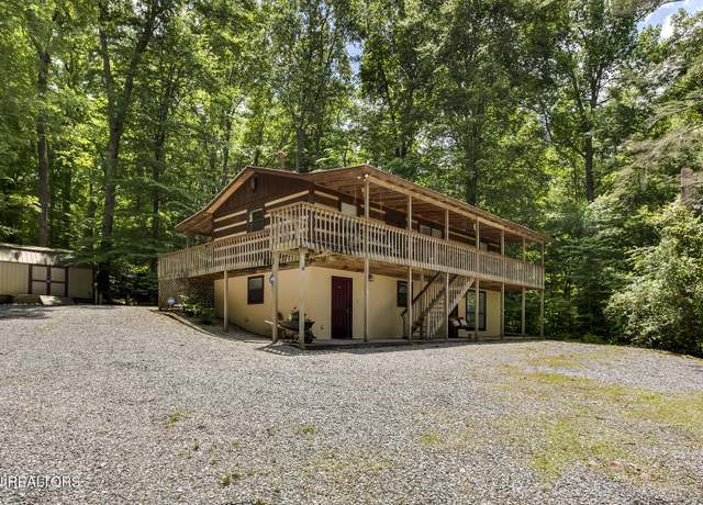 Property at 275 Sub Rd, Cosby, TN 37722, 3 beds, 3 baths