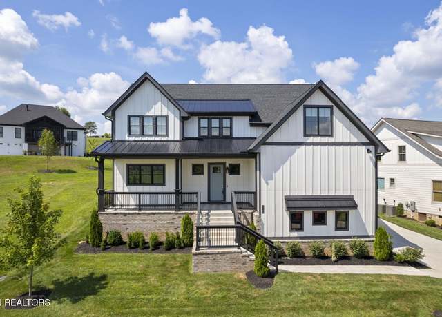 Property at 1299 Chestnut Ln, Loudon, TN 37774, 4 beds, 3.5 baths