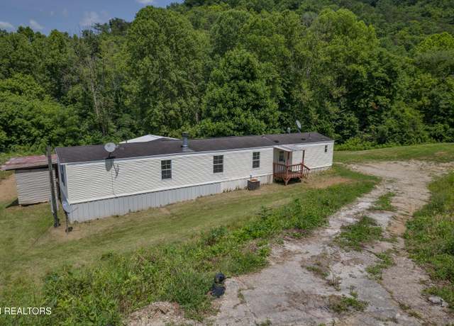 Property at 399 High Ridge Ct, Maynardville, TN 37807, 3 beds, 2 baths