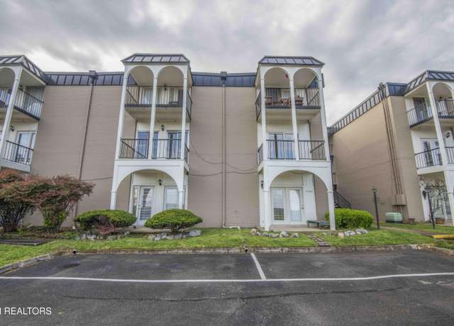 Property at 5709 Lyons View Pike #3204, Knoxville, TN 37919, 2 beds, 2 baths