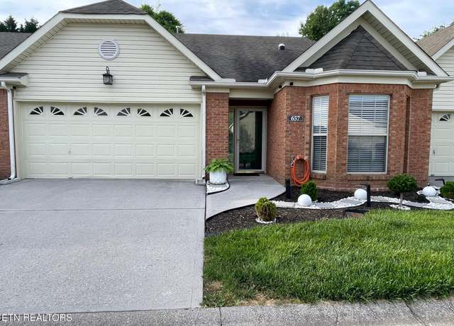 Property at 657 Applegate Ln, Knoxville, TN 37934, 2 beds, 2 baths