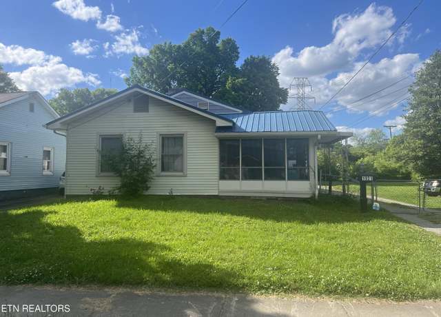 Property at 1921 Albert Ave, Knoxville, TN 37917, 3 beds, 1 bath