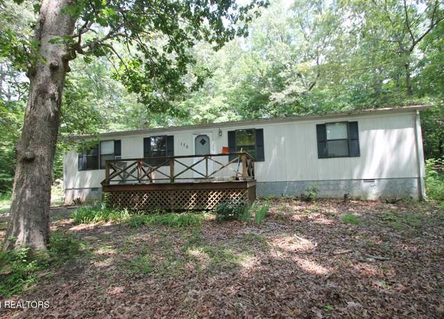 Property at 176 Fairway St, Crossville, TN 38571, 3 beds, 2 baths