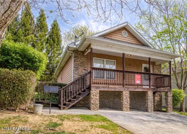 Property at 644 Lloyd Huskey Rd, Pigeon Forge, TN 37863, 2 beds, 2 baths
