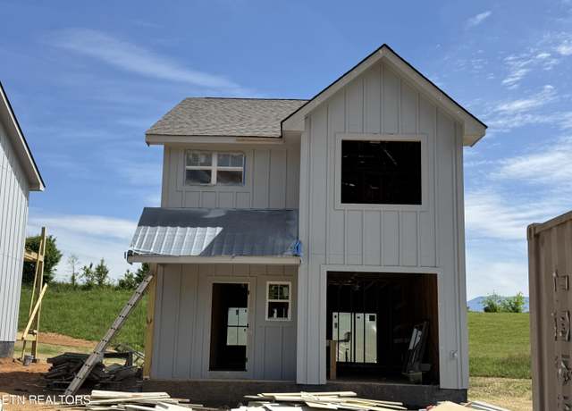 Property at 904 Lacy Ct, Sevierville, TN 37862, 3 beds, 2.5 baths