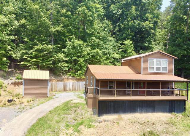 Property at 1908 Inskip Ln, Dandridge, TN 37725, 1 bed, 2 baths