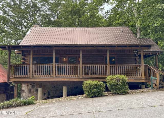 Property at 510 Hoot Owl Way, Gatlinburg, TN 37738, 3 beds, 3 baths
