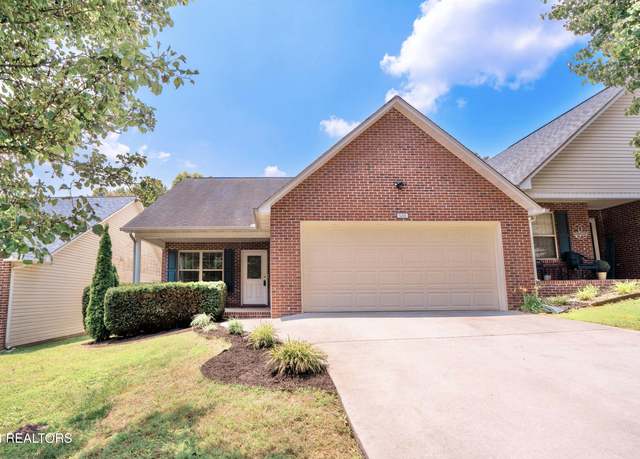 Property at 5255 Avery Woods Ln, Knoxville, TN 37921, 2 beds, 2 baths