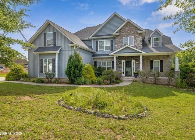 Property at 108 Sweetberry St, Oak Ridge, TN 37830, 5 beds, 4 baths