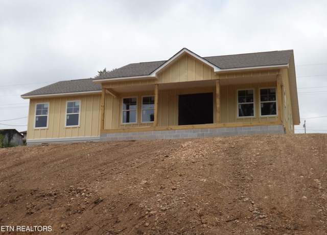 Property at 328 Wilson Hurst St, Tazewell, TN 37879, 3 beds, 2 baths