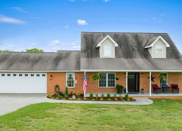 Property at 4116 Pea Ridge Rd, Maryville, TN 37804, 3 beds, 2.5 baths