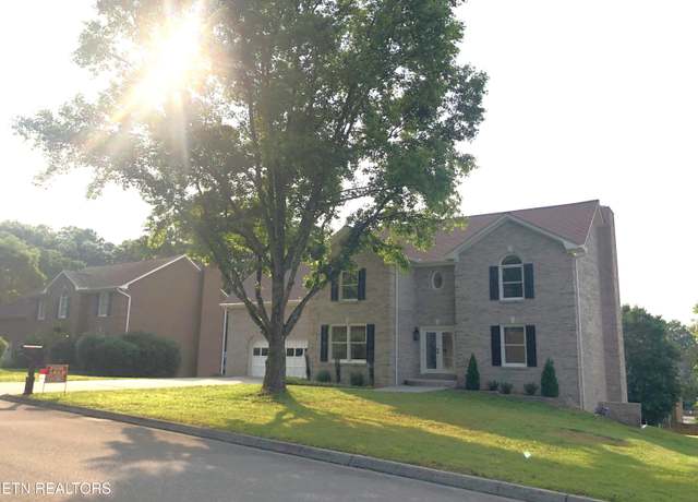 Property at 431 Sweetgum Dr, Knoxville, TN 37934, 5 beds, 2.5 baths