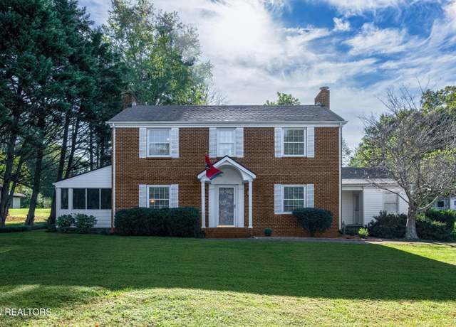 Property at 108 Naueda Dr, Knoxville, TN 37912, 3 beds, 1.5 baths