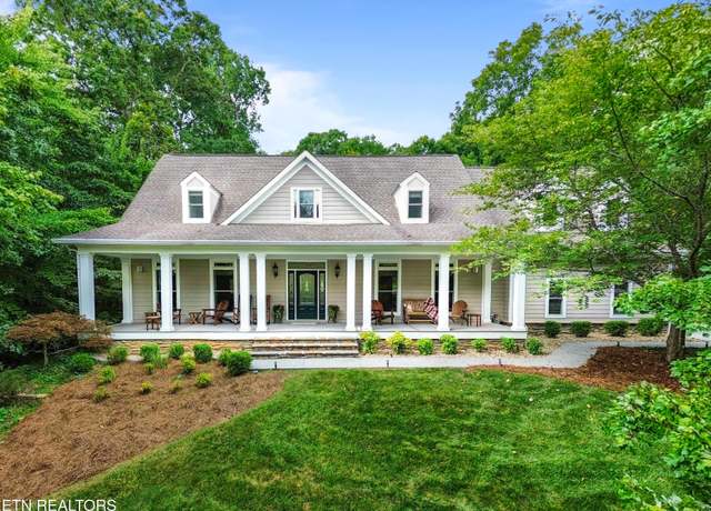Property at 186 Lake Crest Dr, Lenoir City, TN 37772, 3 beds, 4.5 baths