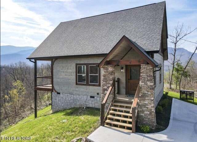 Property at 719 Upper Windsor Way, Gatlinburg, TN 37738, 2 beds, 3 baths