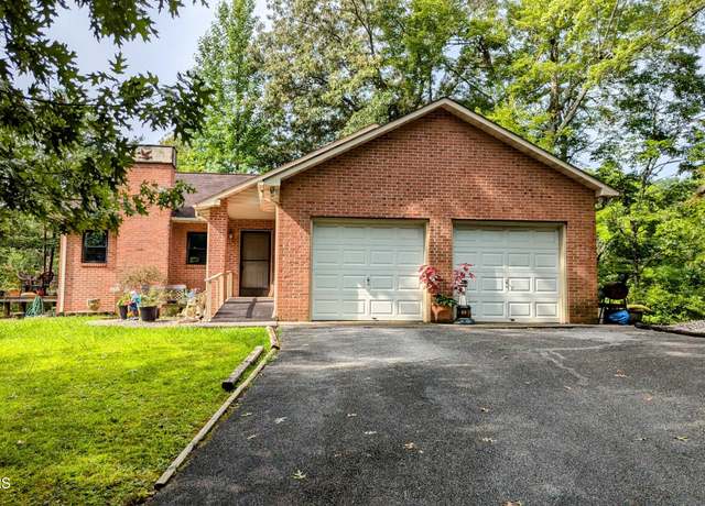 Property at 1140 Little Smoky Rd, Gatlinburg, TN 37738, 1 bed, 1.5 baths