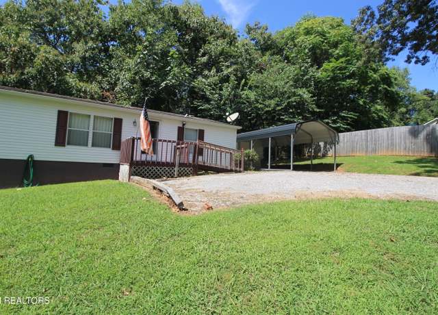 Property at 239 Skyline Dr, Harriman, TN 37748, 3 beds, 2 baths